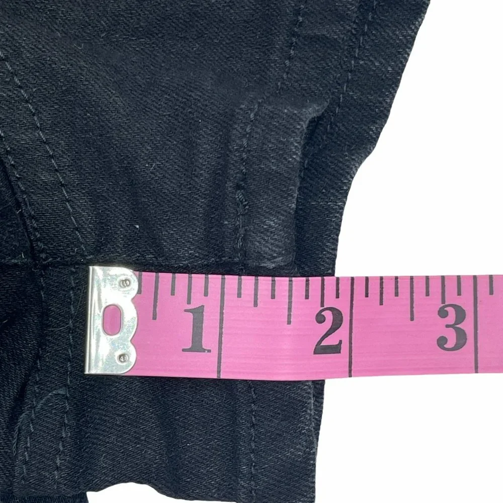 Forever 21 Womens‎ Juniors Black Jean Shorts Size 2